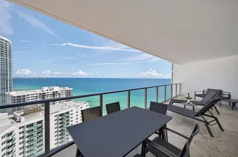 3101 S Ocean Drive Hollywood FL 33019