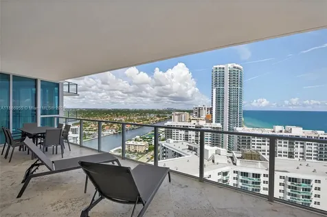 3101 S Ocean Drive Hollywood FL 33019