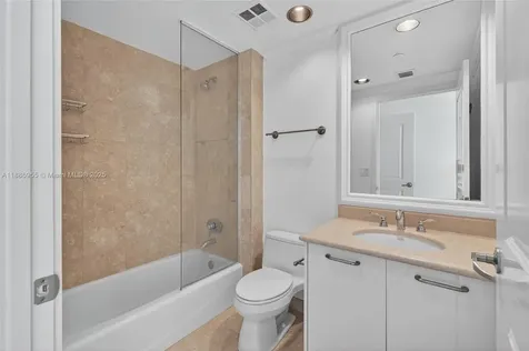 3101 S Ocean Drive Hollywood FL 33019