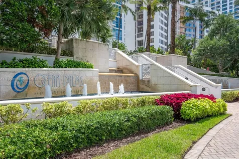 3101 S Ocean Drive Hollywood FL 33019