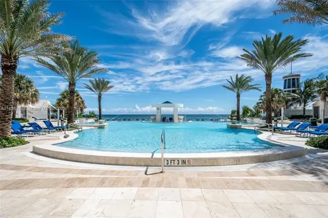 3101 S Ocean Drive Hollywood FL 33019