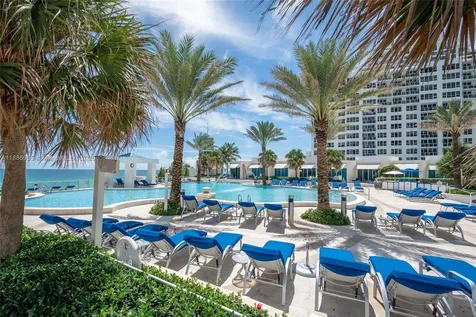 3101 S Ocean Drive Hollywood FL 33019