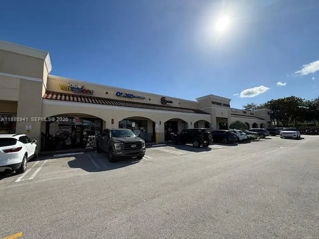 10728 NW 74th Street Restaurant Doral FL 33178
