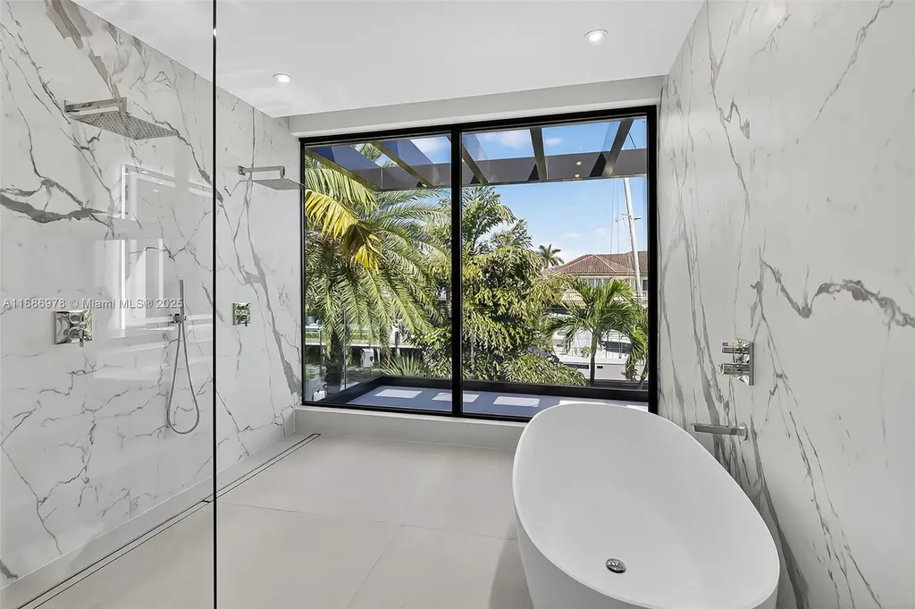 620 Solar Isle Drive Fort Lauderdale FL 33301