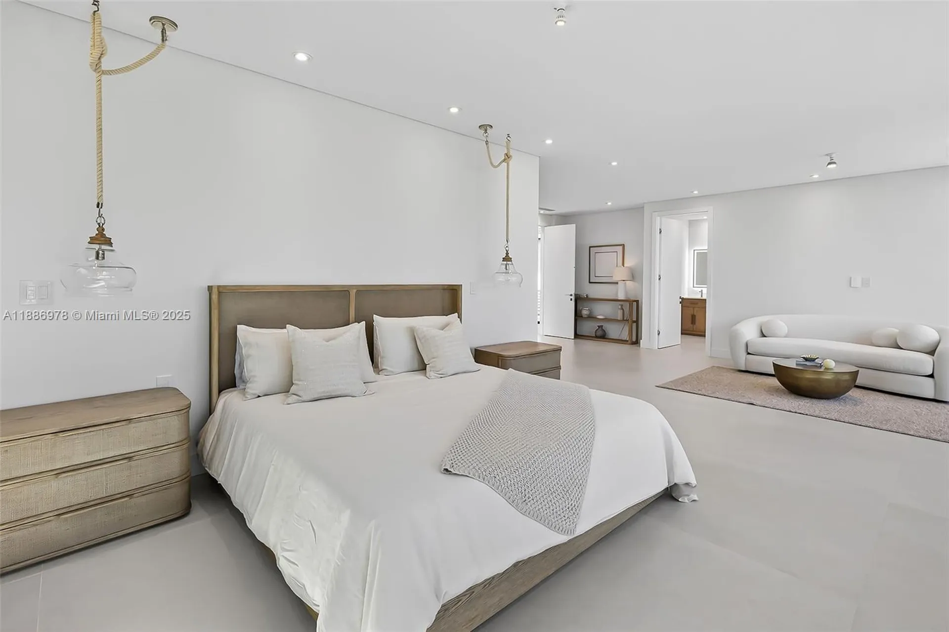 620 Solar Isle Drive Fort Lauderdale FL 33301