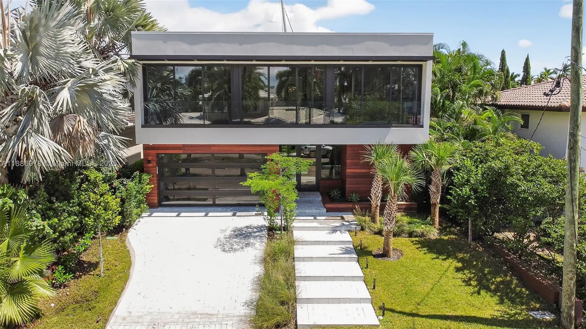 620 Solar Isle Drive Fort Lauderdale FL 33301