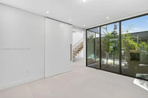 620 Solar Isle Drive Fort Lauderdale FL 33301