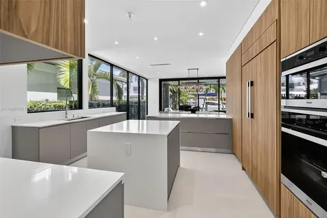 620 Solar Isle Drive Fort Lauderdale FL 33301