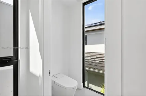 620 Solar Isle Drive Fort Lauderdale FL 33301