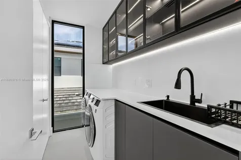 620 Solar Isle Drive Fort Lauderdale FL 33301