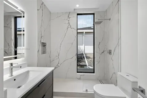 620 Solar Isle Drive Fort Lauderdale FL 33301