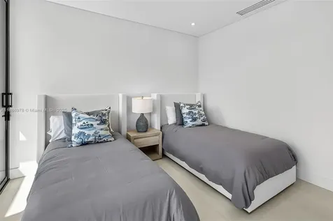 620 Solar Isle Drive Fort Lauderdale FL 33301