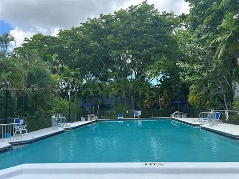 7865 SW 57th Avenue Miami FL 33143