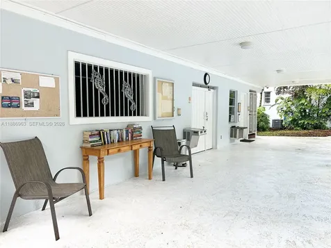 7865 SW 57th Avenue Miami FL 33143
