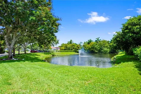 Hollywood FL 33312
