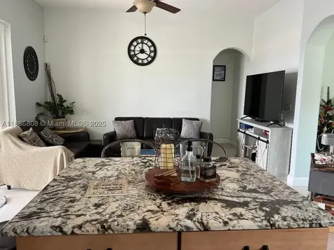 18247 NW 88th Place Hialeah FL 33018