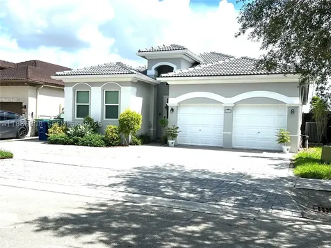 18247 NW 88th Place Hialeah FL 33018