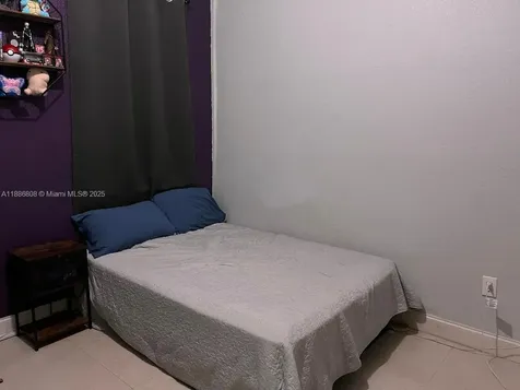 18247 NW 88th Place Hialeah FL 33018