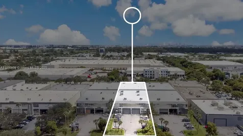 2201 NW 102nd Place Doral FL 33172
