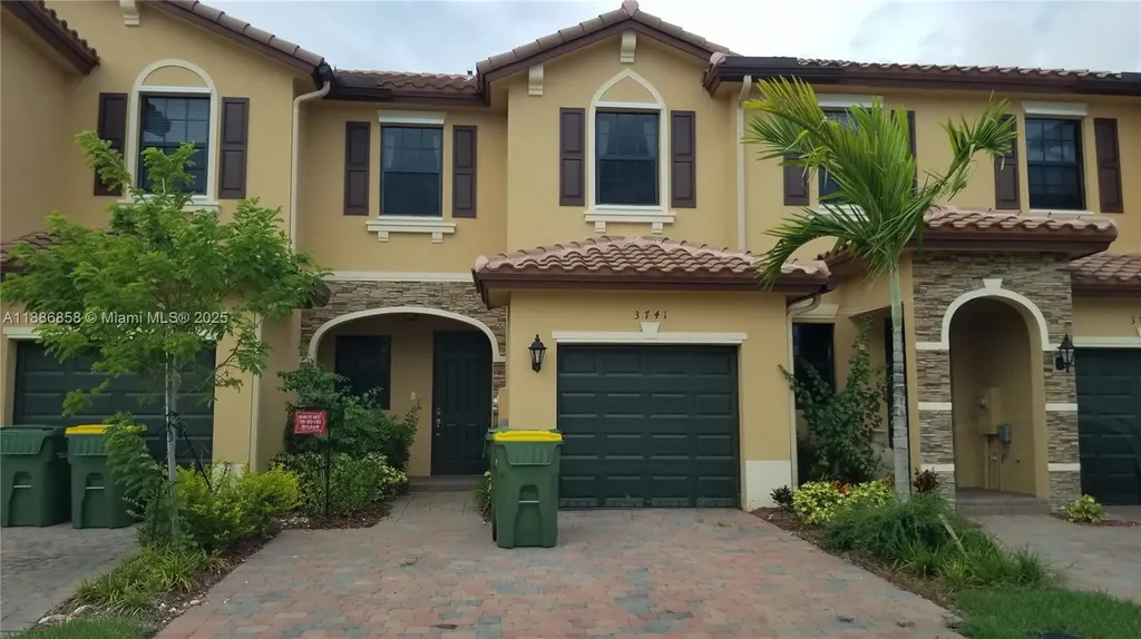 3741 SE 1st Street Homestead FL 33033