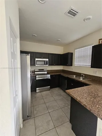 3741 SE 1st Street Homestead FL 33033