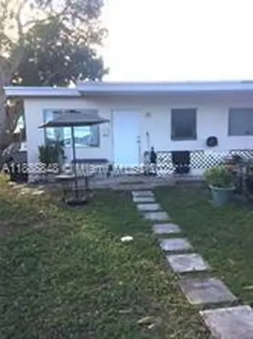 3477 NE 13 Oakland Park FL 33334