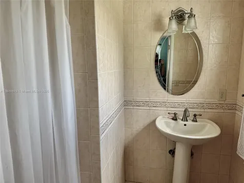 3310 SW 94th Place Miami FL 33165