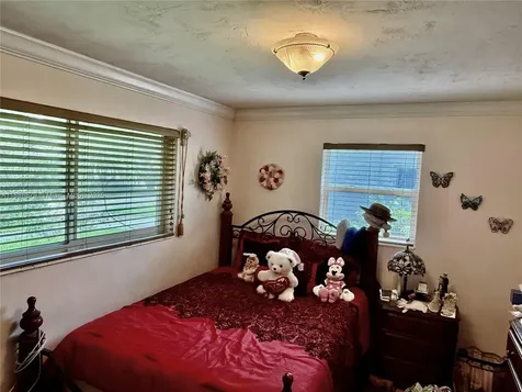 3310 SW 94th Place Miami FL 33165
