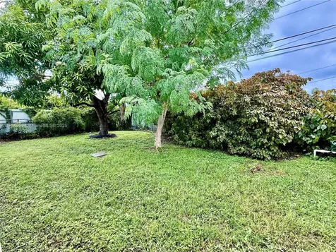 3310 SW 94th Place Miami FL 33165
