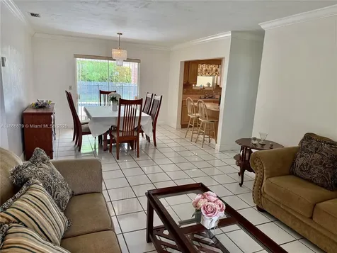 3310 SW 94th Place Miami FL 33165
