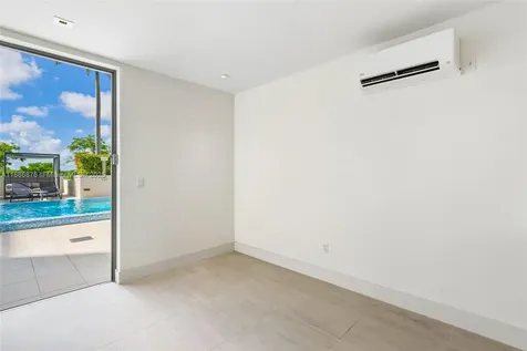 515 Valencia Avenue Coral Gables FL 33134
