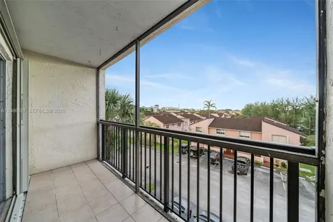 8005 Lake Drive Doral FL 33166