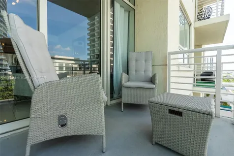 3250 NE 1st Avenue Miami FL 33137