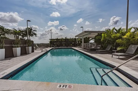 3250 NE 1st Avenue Miami FL 33137