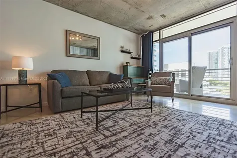 3250 NE 1st Avenue Miami FL 33137