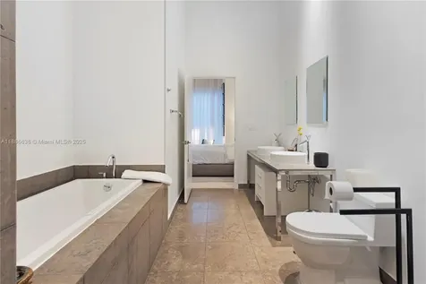 495 Brickell Avenue Miami FL 33131