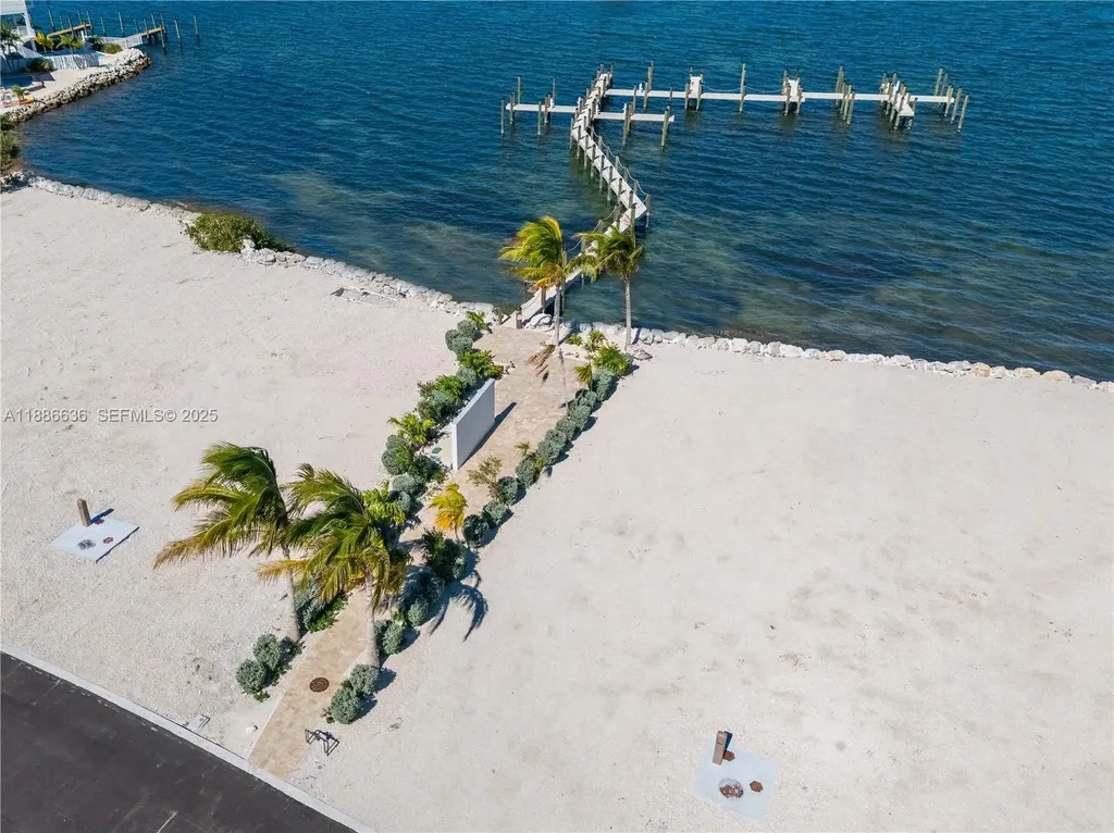 990 41st Gulf Street 8 Other City - In The State Of Florida FL 33050