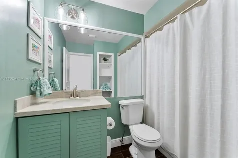 58 Ironwood Way N Palm Beach Gardens FL 33418