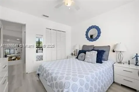 10042 SW 220th Street Cutler Bay FL 33190