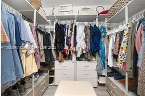 10042 SW 220th Street Cutler Bay FL 33190