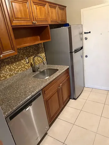 2000 NE 135th Street North Miami FL 33181