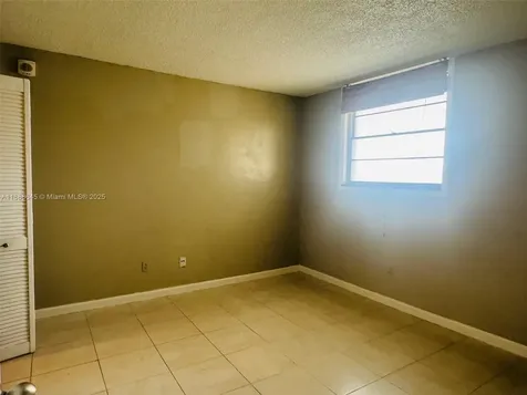 2000 NE 135th Street North Miami FL 33181