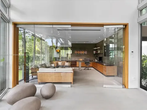 1015 N Rio Vista Boulevard Fort Lauderdale FL 33301