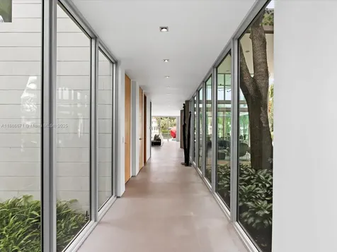 1015 N Rio Vista Boulevard Fort Lauderdale FL 33301