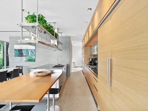 1015 N Rio Vista Boulevard Fort Lauderdale FL 33301