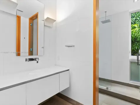 1015 N Rio Vista Boulevard Fort Lauderdale FL 33301