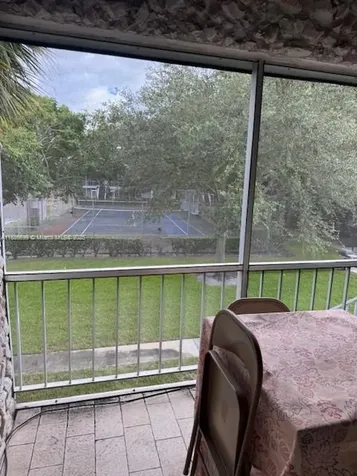 360 NW 69th Avenue Plantation FL 33317