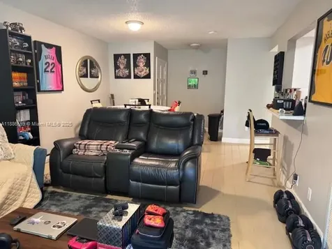 360 NW 69th Avenue Plantation FL 33317