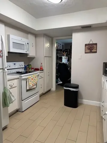 360 NW 69th Avenue Plantation FL 33317