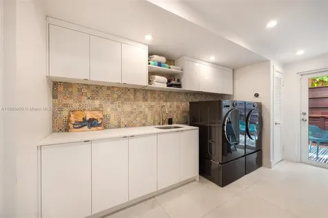 3220 Calusa Street Coconut Grove FL 33133